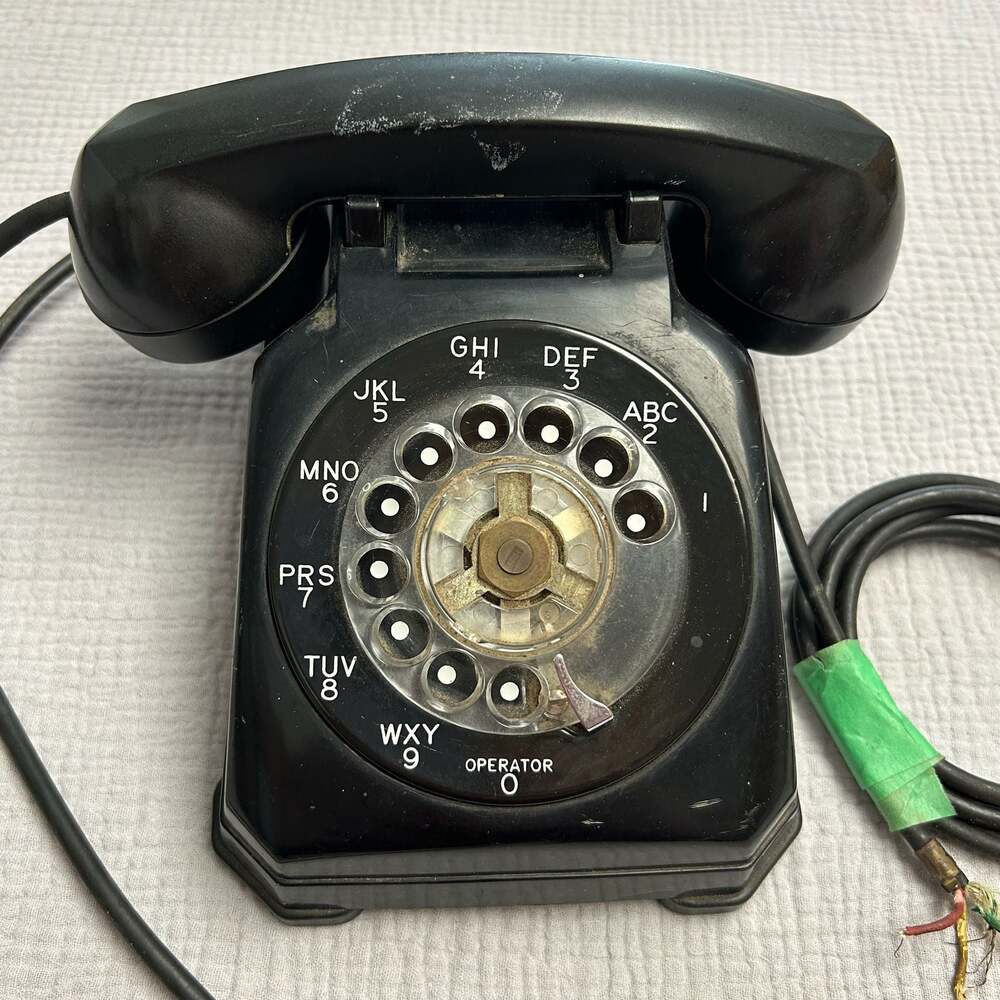 Vintage Stromberg-Carlson 1543 Rotary Dial Desk Phone Black